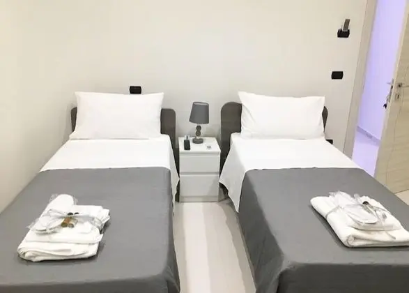 Standard Tek Büyük Yataklı Oda, Balkon, Şehir Manzaralı