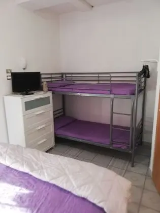 Deluxe Dört Kişilik Oda, Kısmi Deniz Manzaralı