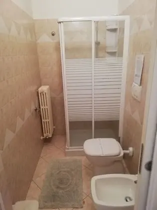 Romantic Tek Büyük Yataklı Oda (Private External Bathroom)