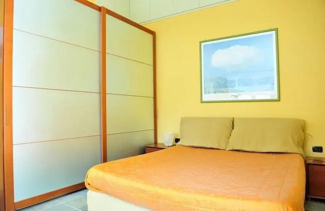 Deluxe Tek Büyük Yataklı Oda (Dalì)