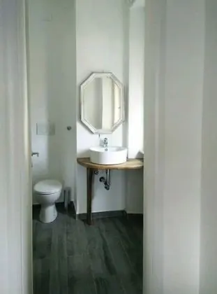 Tek Büyük Yataklı Oda, Balkon