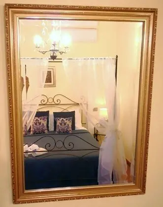 Üç Kişilik Oda