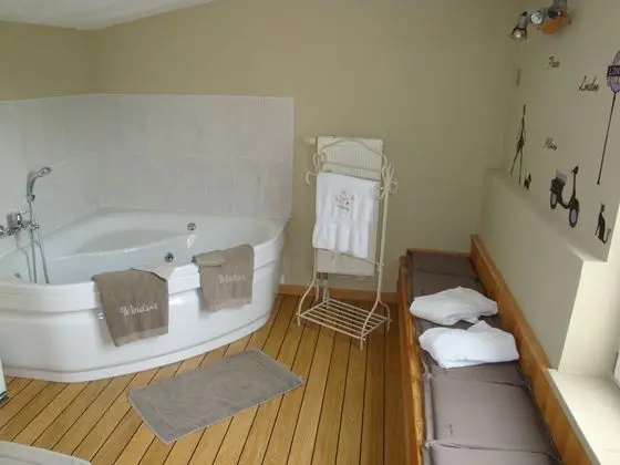 Superior Tek Büyük Yataklı Oda, 1 Yatak Odası, Sıcak Su Havuzu, Vadi Manzaralı