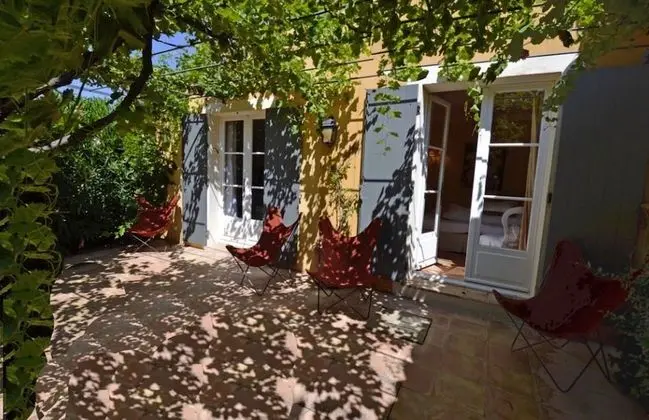 Tek Büyük Yataklı Oda, Teras (16 m², Lamu)