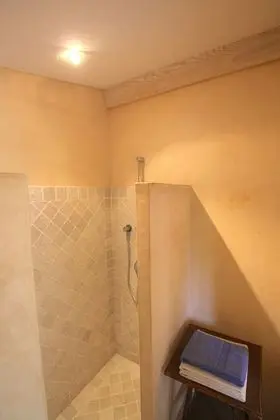 Tek Büyük Yataklı Oda, Teras (16 m², Lamu)