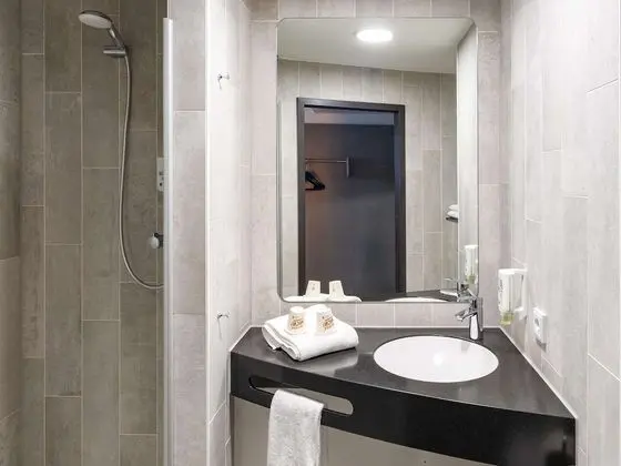 Dört Kişilik Oda