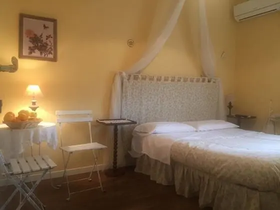 Tek Büyük Yataklı Oda, Balkon