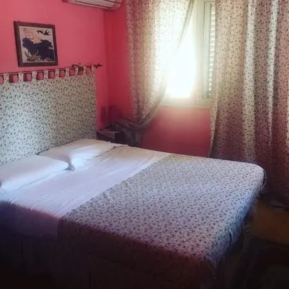 Tek Büyük Yataklı Oda, Balkon