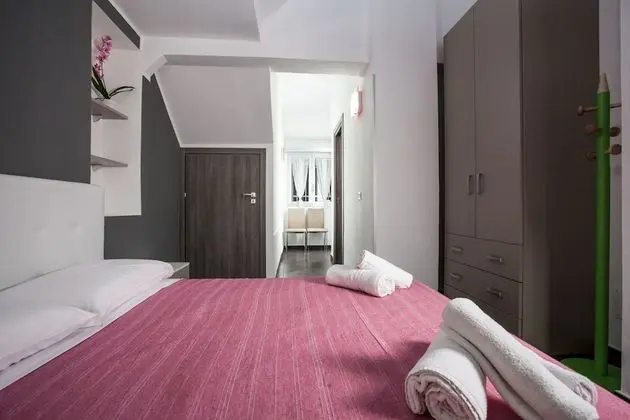 Comfort Tek Büyük Yataklı Oda