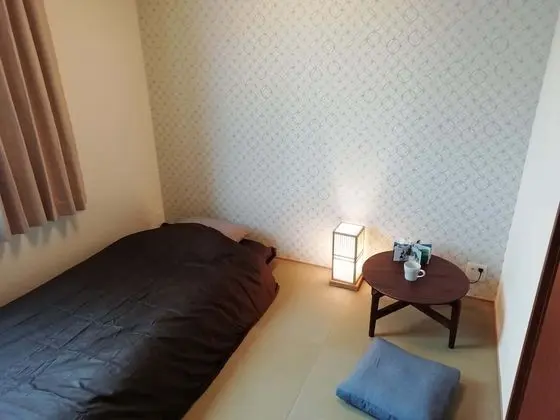 Tek Kişilik Oda, Sigara İçilmez