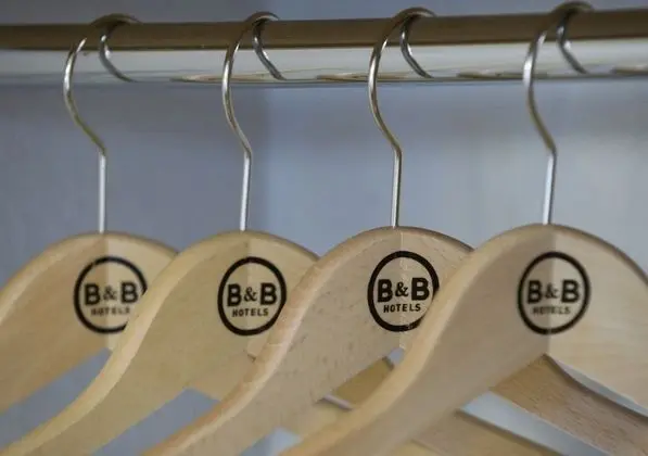 Üç Kişilik Oda, Engellilere Uygun, Sigara İçilmez