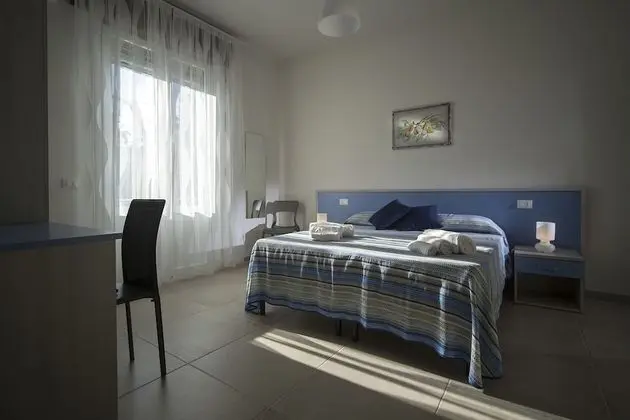 Standard Tek Büyük veya İki Ayrı Yataklı Oda, Bahçe Manzaralı