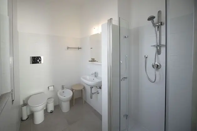 Standard Tek Büyük veya İki Ayrı Yataklı Oda, Bahçe Manzaralı