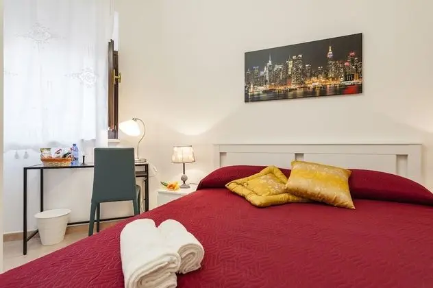 Standard Üç Kişilik Oda, Banyolu/Duşlu