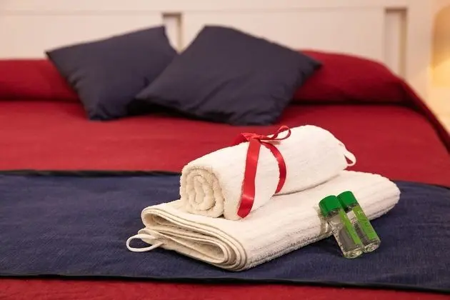 Standard Üç Kişilik Oda, Banyolu/Duşlu