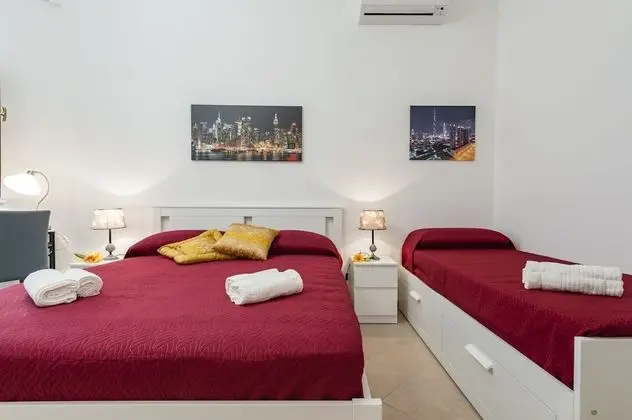 Standard Üç Kişilik Oda, Banyolu/Duşlu