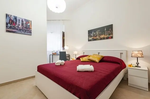 Standard Üç Kişilik Oda, Banyolu/Duşlu