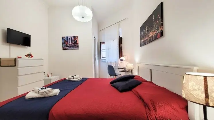 Standard Üç Kişilik Oda, Banyolu/Duşlu