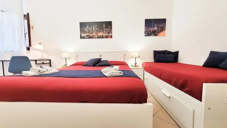 Standard Üç Kişilik Oda, Banyolu/Duşlu