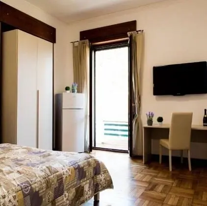 Deluxe Dört Kişilik Oda, Banyolu/Duşlu