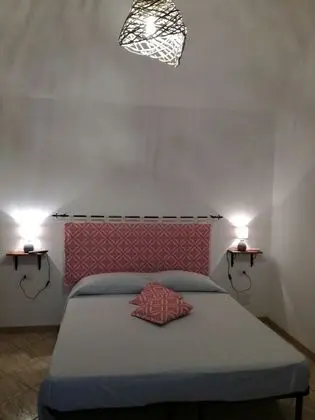 Comfort Tek Büyük veya İki Ayrı Yataklı Oda