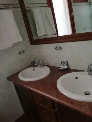 Deluxe Tek Büyük veya İki Ayrı Yataklı Oda, Özel Banyo (External)