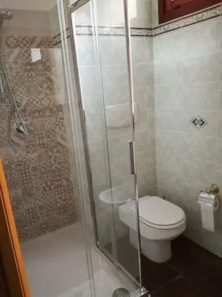 Deluxe Tek Büyük veya İki Ayrı Yataklı Oda, Özel Banyo (External)