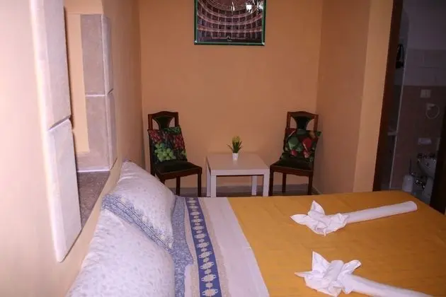 Standard Tek Büyük Yataklı Oda, Zemin Kat