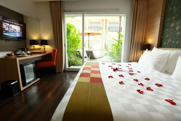 Deluxe Garden Terrace