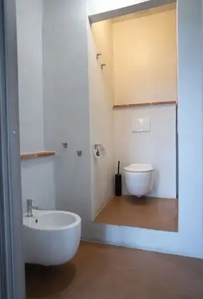 Üç Kişilik Oda, Balkon