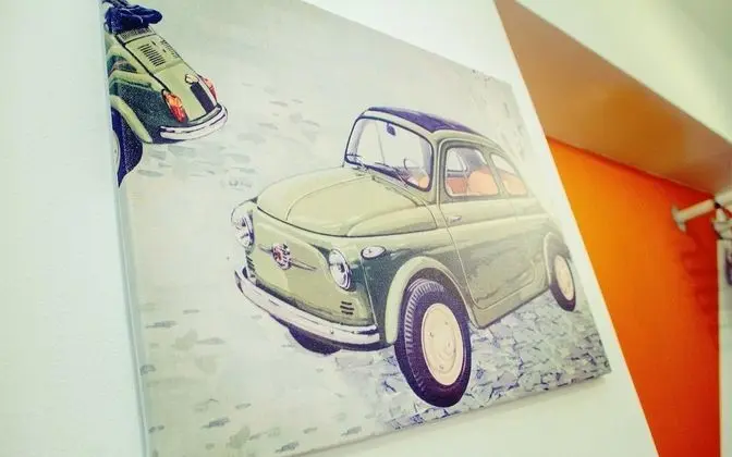 Tek Büyük veya İki Ayrı Yataklı Oda, Avlu Manzaralı (Auto)
