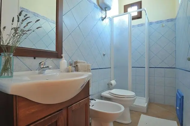 Comfort Tek Büyük veya İki Ayrı Yataklı Oda, Özel Banyo, Avlu Manzaralı