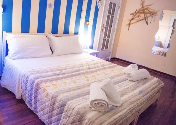 Basic Tek Büyük Yataklı Oda