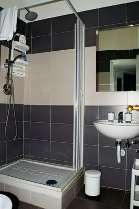 Deluxe Tek Büyük Yataklı Oda, Birden Çok Yatak, Sigara İçilmez