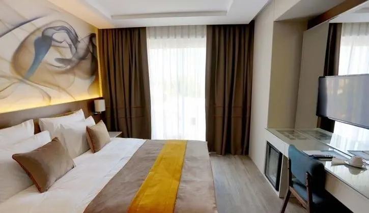 Standart Oda, Şehir Manzaralı