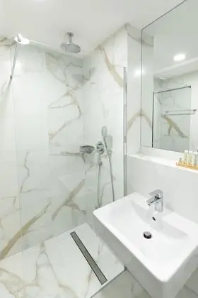 Deluxe Büyük Yataklı Tek Kişilik Oda