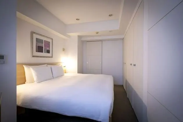 Süit, 1 Yatak Odası, Sigara İçilebilir (One King Bed,Extra bed For 3rd people)