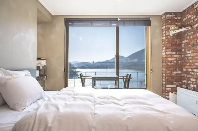 Deluxe Tek Büyük Yataklı Oda, 1 Çift Kişilik Yatak, Denize Sıfır