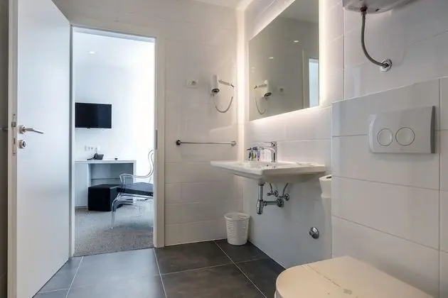 Deluxe Tek Büyük veya İki Ayrı Yataklı Oda