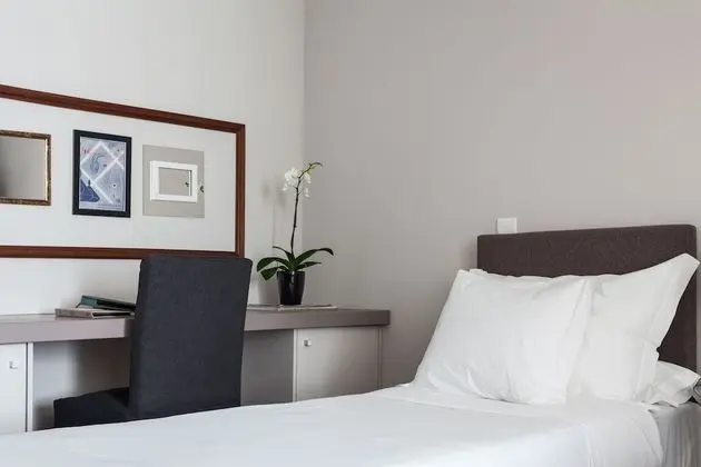 Superior Tek Büyük veya İki Ayrı Yataklı Oda