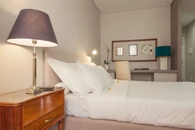 Superior Tek Büyük Yataklı Oda