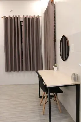Tek Büyük Yataklı Oda, Ortak Banyo