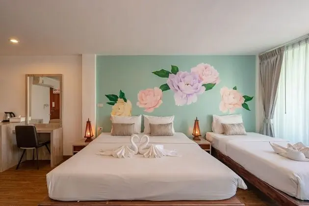 Deluxe Triple Room (B17)