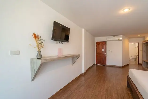 Deluxe Triple Room (B17)