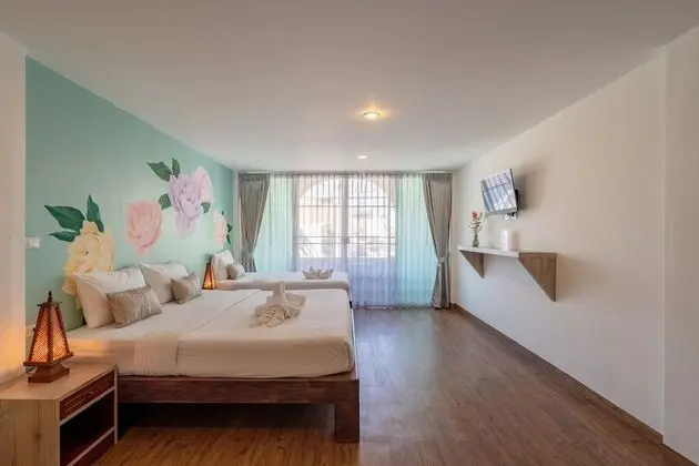 Deluxe Triple Room (B17)