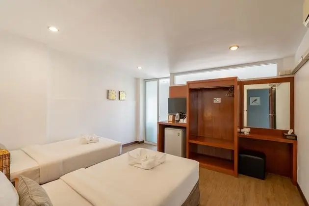 Superior Twin Room (B4-5-7-8-18)