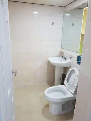 Hotel 1.5 Room