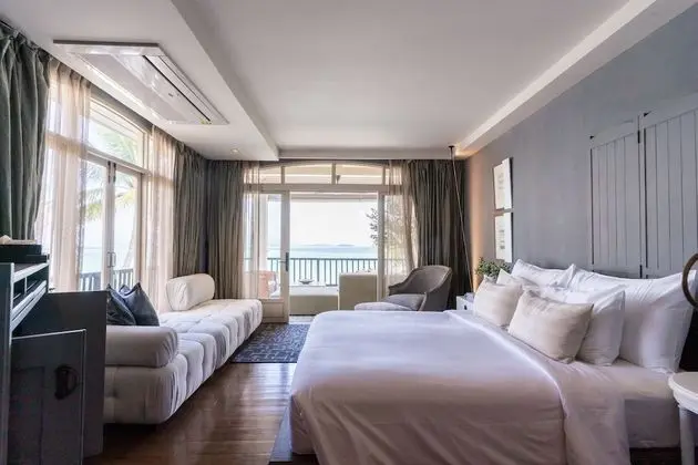 Romantic Süit, Denize Sıfır (Beachfront Suite)