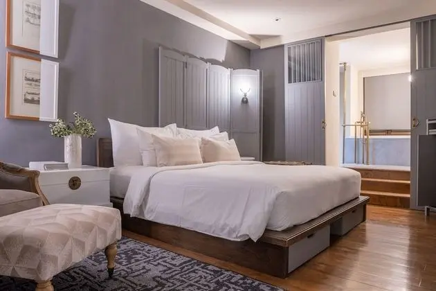 Romantic Süit, Denize Sıfır (Beachfront Suite)