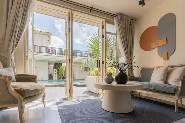 Sea Breeze Suite